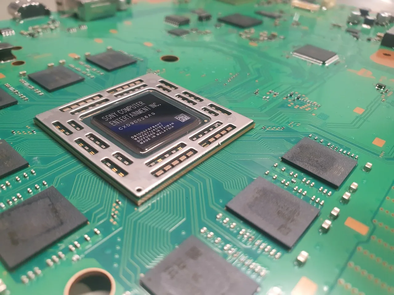 PS5 chip Sony AMD - wymiana pasty termicznej Wrocław